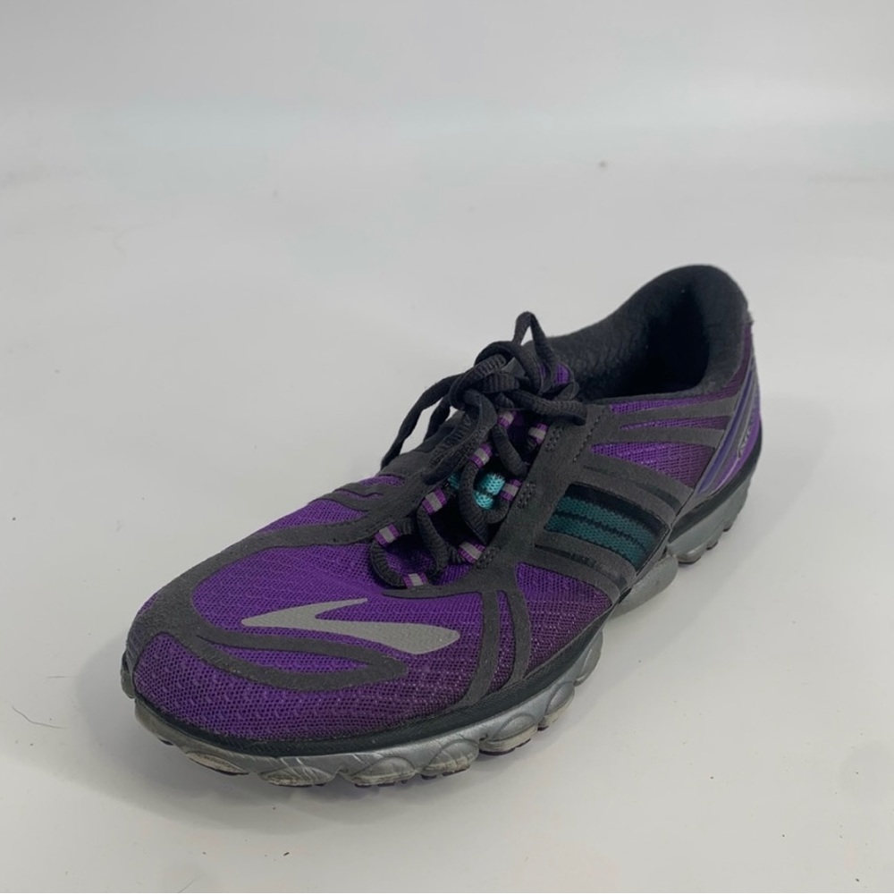 Brooks Womens Running Shoe